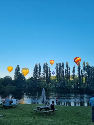 Pâques en Dordogne, Sarlat-la-Canéda, Le Canoë’Bar Dordogne