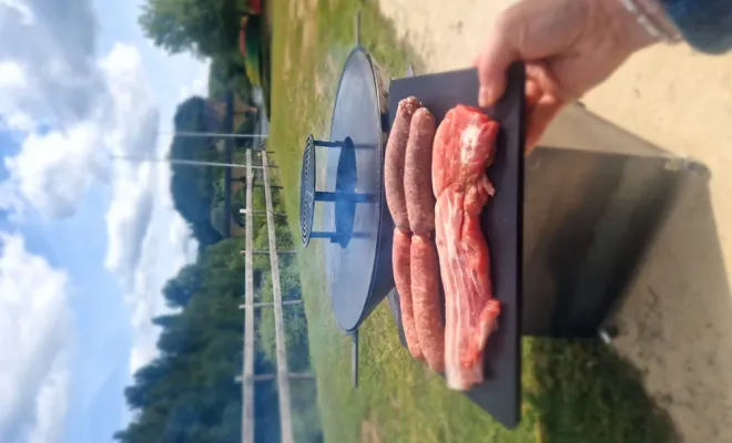 team building descente 22 km avec pause repas autour du brasero à Vitrac, Sarlat-la-Canéda, Le Canoë’Bar Dordogne